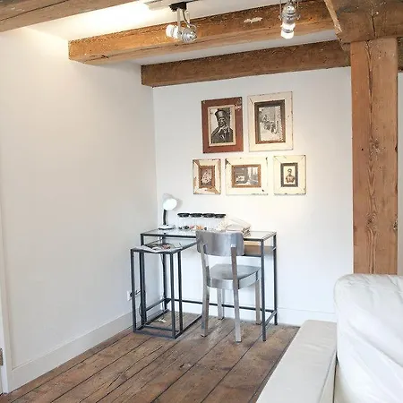 Old City Centre - Dam Square Area Apartment