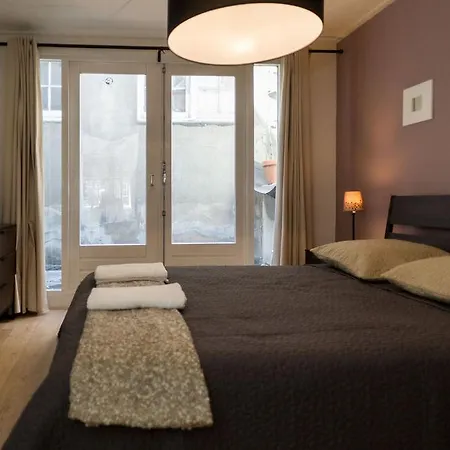 Old City Centre - Dam Square Area Apartament